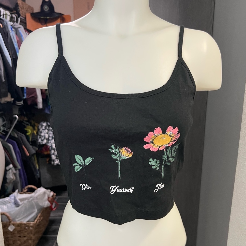 NWOT Urban Outfitters Give Yourself Time Flower Crop Tank Top